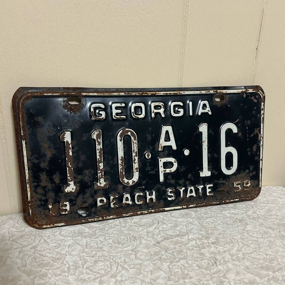 Vintage 1959 Georgia License Plate Black Peach State Collectors